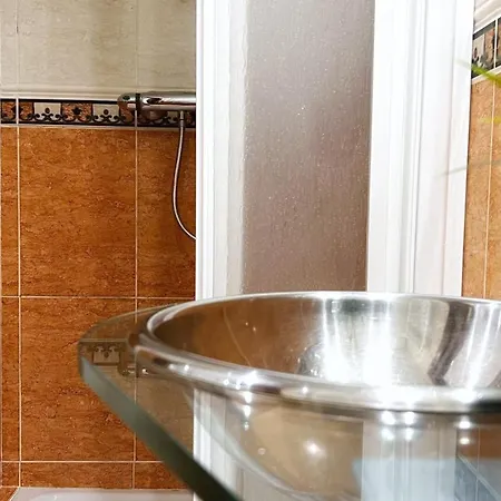 Apartament Blas De Otero, Vivienda Turistica Reformada Con Wifi *