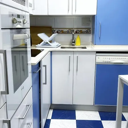 Blas De Otero, Vivienda Turistica Reformada Con Wifi * Bilbao